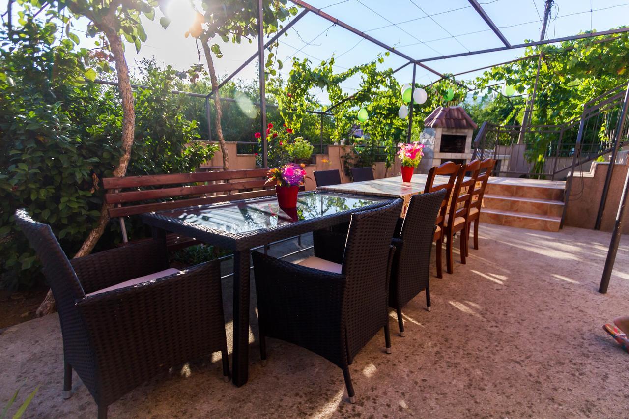 Petkovic Accommodation Tivat Eksteriør bilde