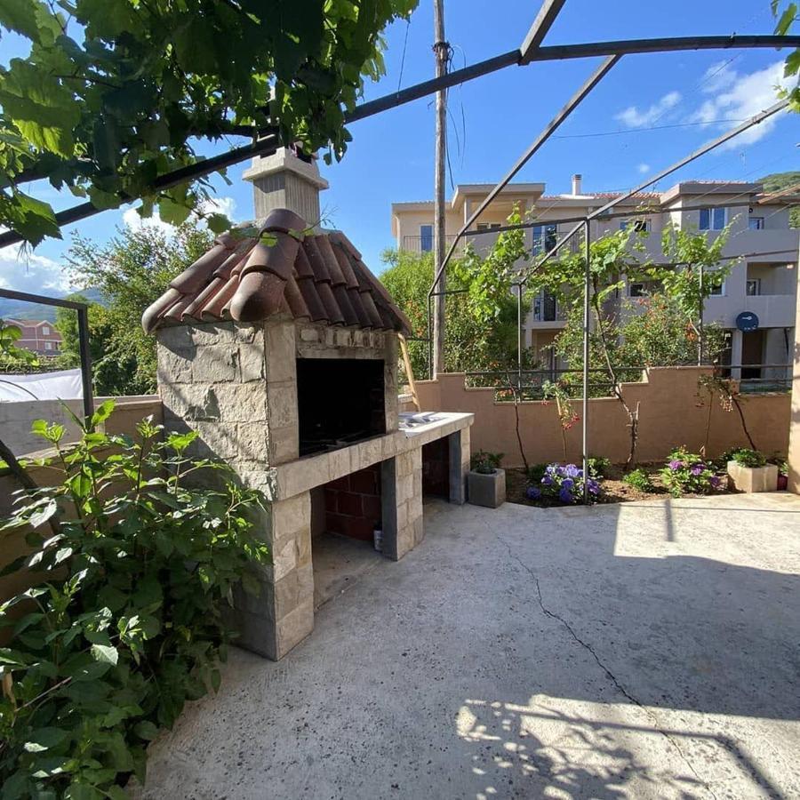 Petkovic Accommodation Tivat Eksteriør bilde